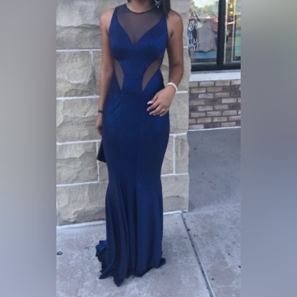Faviana Dresses & Skirts - 🟠 FAVIANA BLUE GOWN SIZE 2